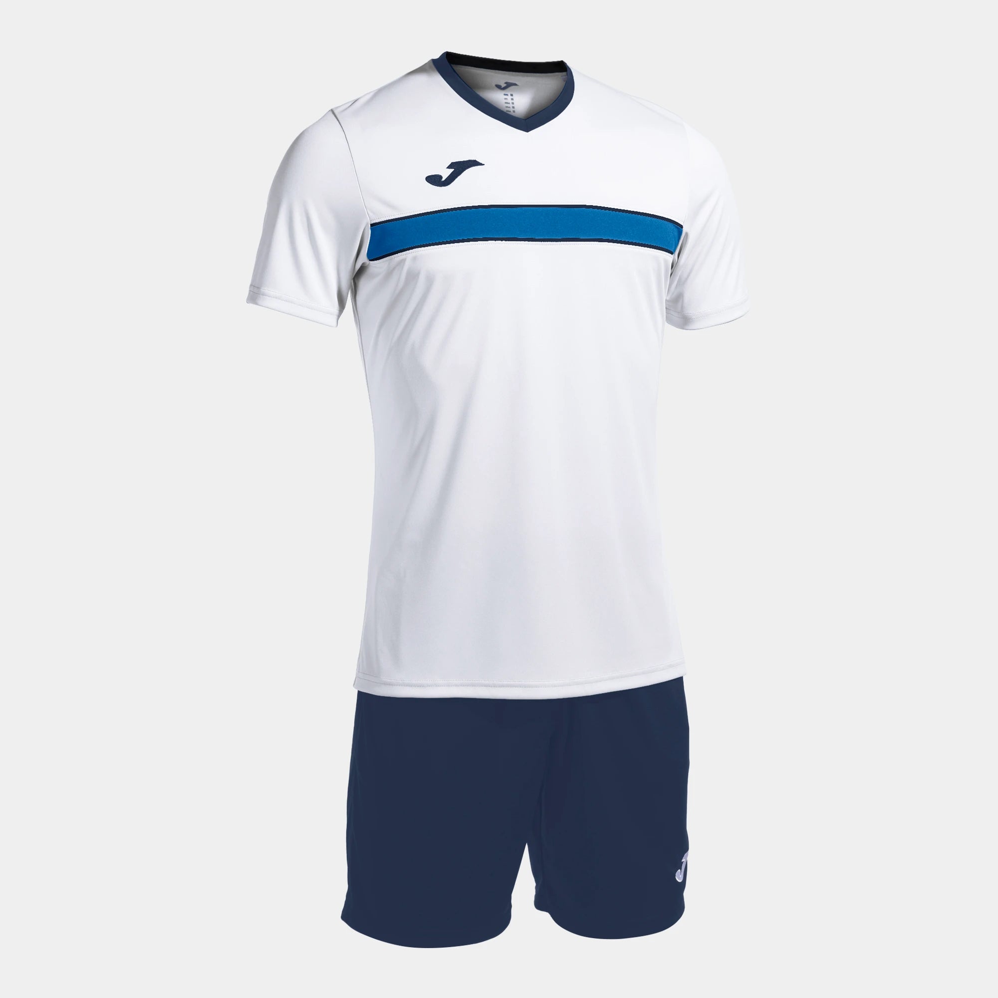 Joma Victory men’s match-ready soccer kit