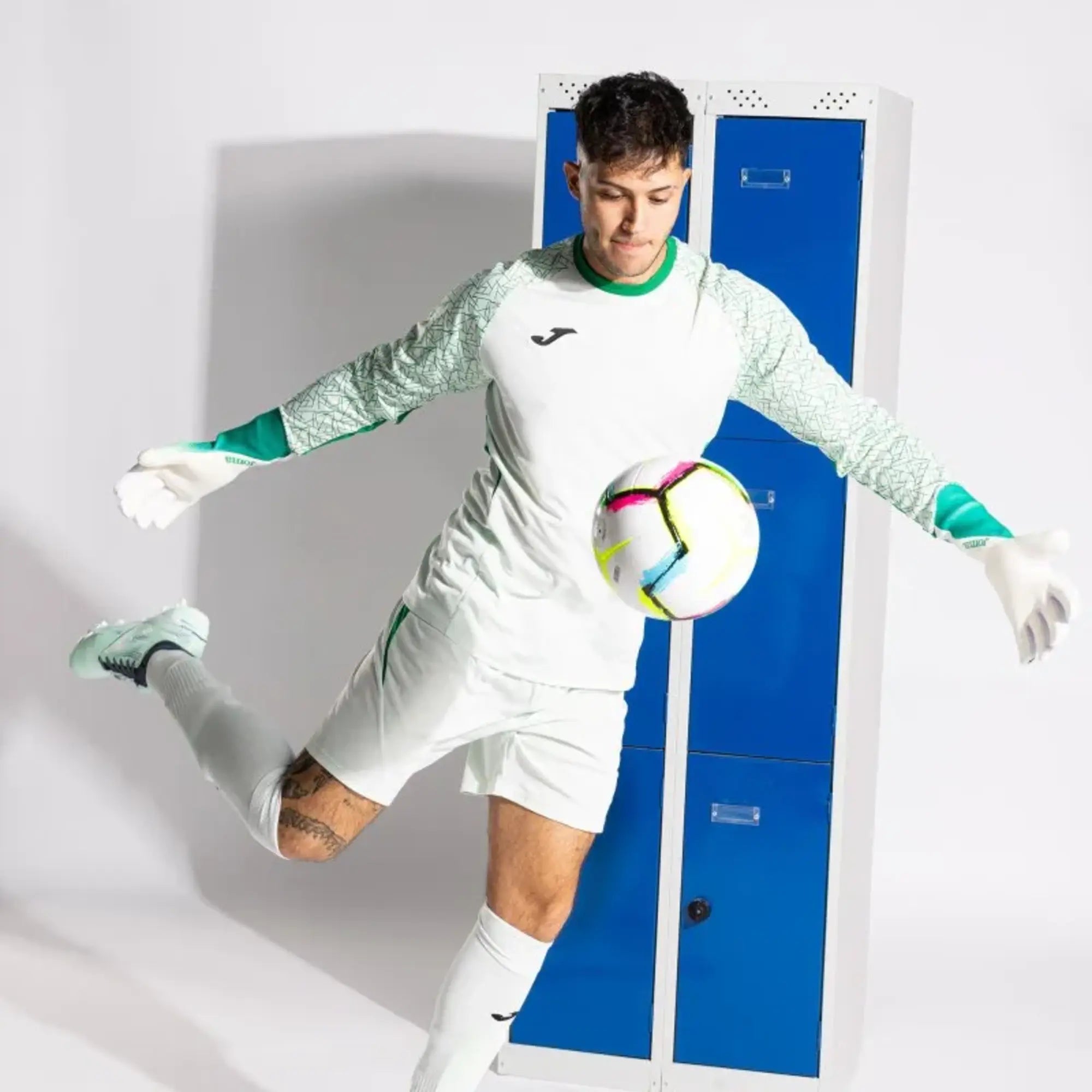 Joma Zamora X Goalkeeper Kit