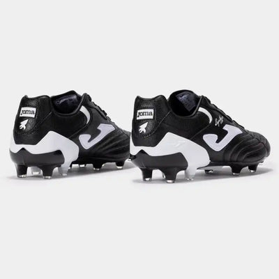 Joma Aguila Cup 2401 Firm Ground (FG) the heel incorporates an EXO COUNTER heel counter protecting and strengthening the area. 