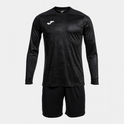 Black Joma Zamora IX padded goalkeeper kit for match and training