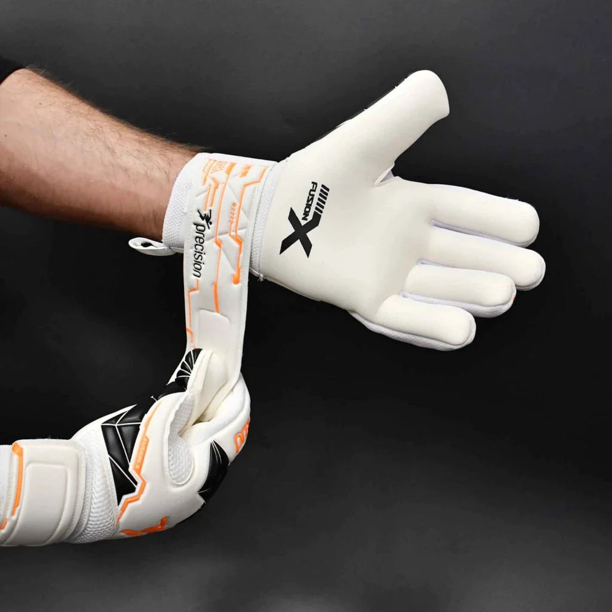 Goalkeeper gloves wrist support